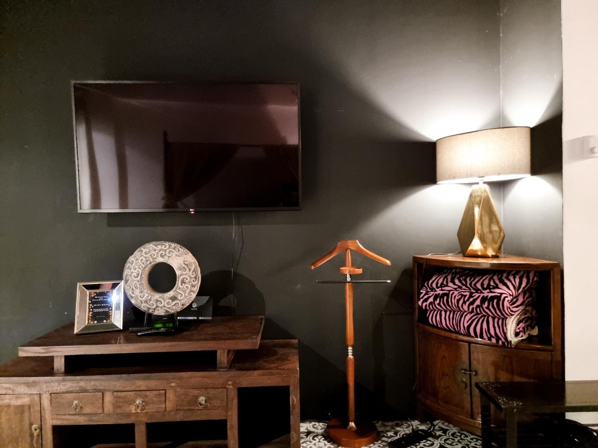 Clocktower 2 Homestay 2-7 Pax At Brinchang, Cao nguyên Cameron Ngoại thất bức ảnh